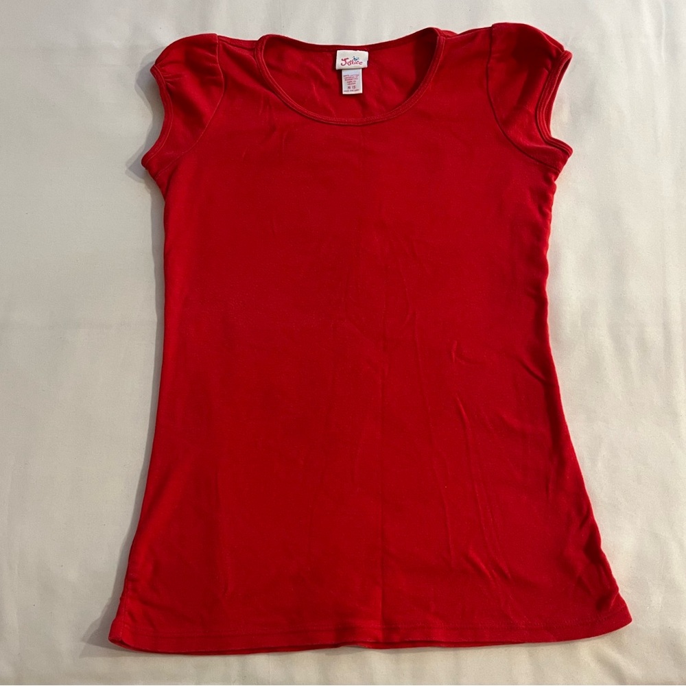 justice red tee